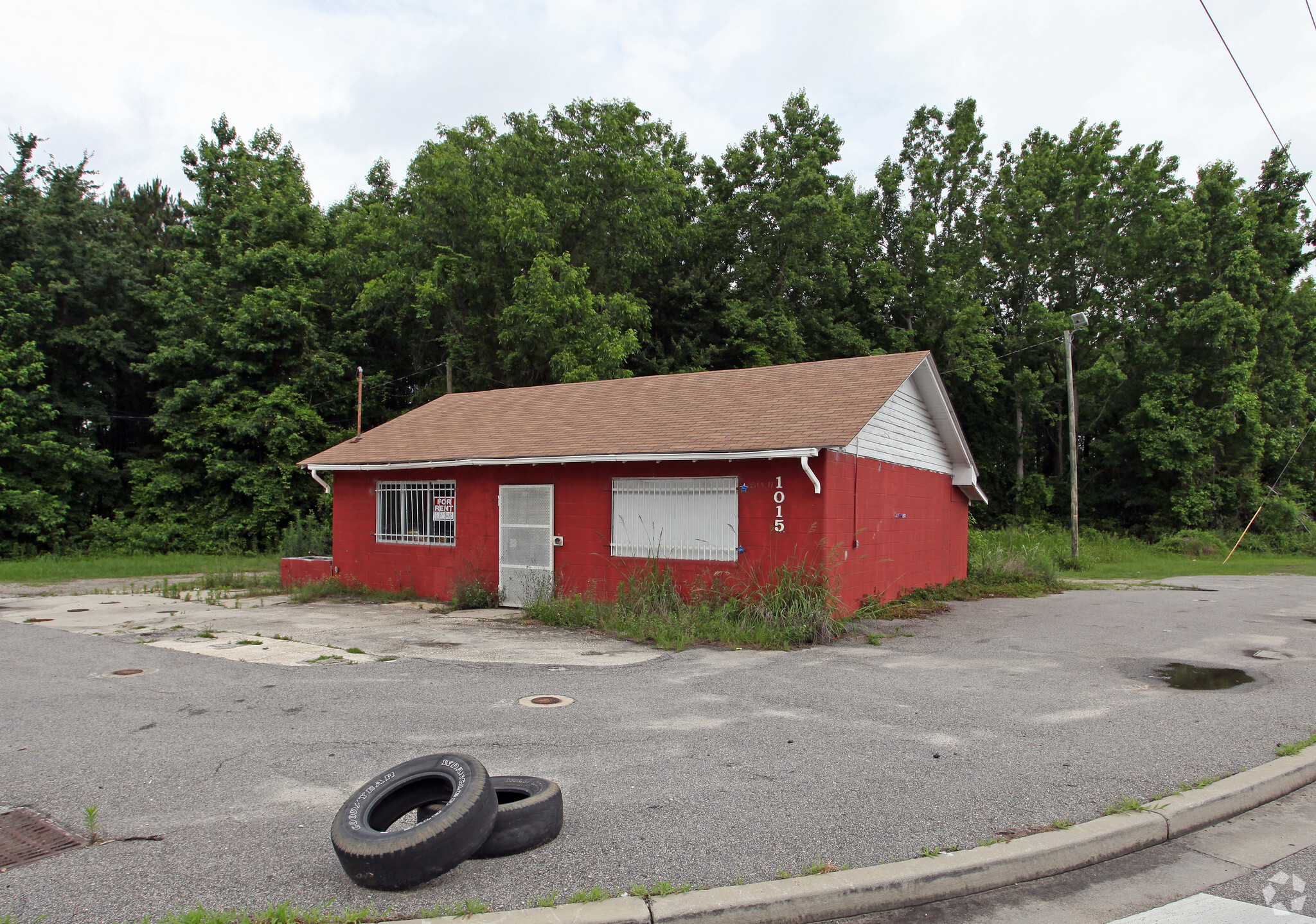 1015 E Smith St, Timmonsville, SC for sale Primary Photo- Image 1 of 1