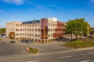 More details for 7405 Rte Transcanadienne, Montréal, QC - Office to Rent