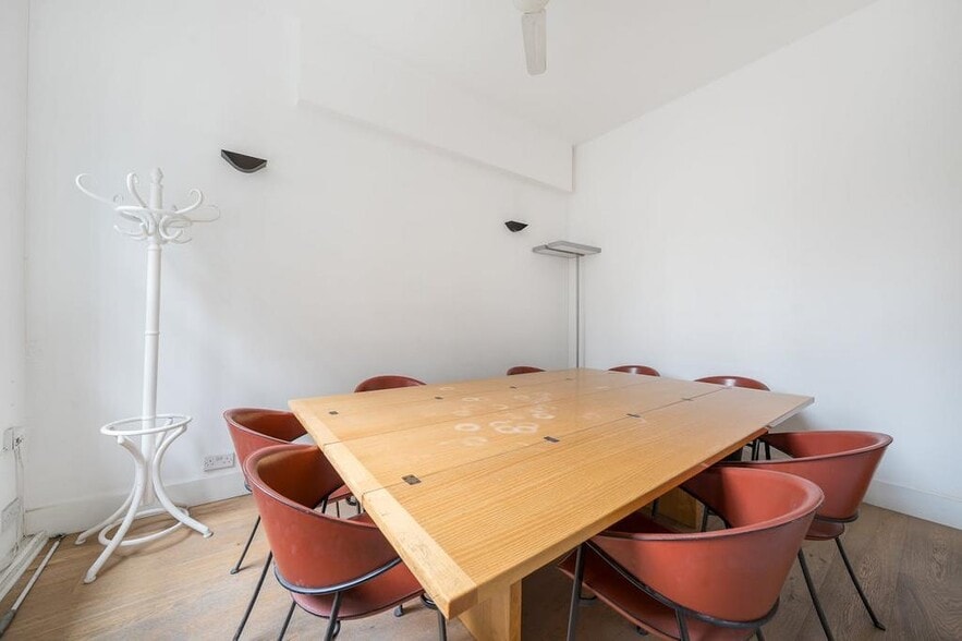 10 Christina St, London to rent - Building Photo - Image 2 of 13