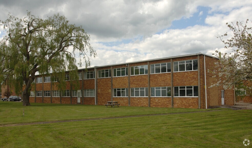 Downsview Rd, Wantage for sale - Primary Photo - Image 1 of 1