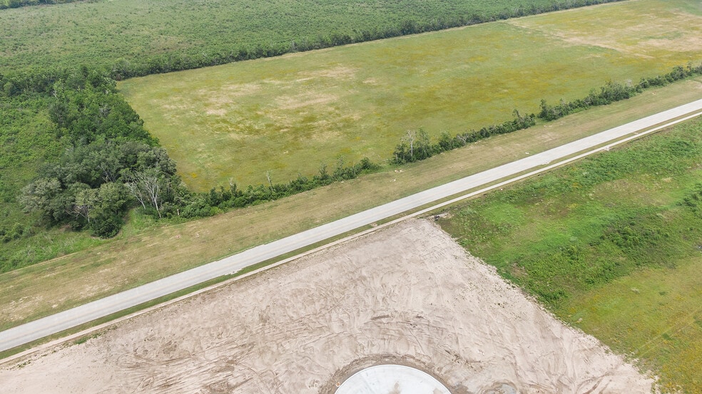 0 Gill Parkway, Mont Belvieu, TX 77523 Land for Sale UK