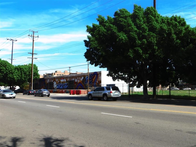 328 S Alameda St, Los Angeles, CA for sale - Building Photo - Image 1 of 6