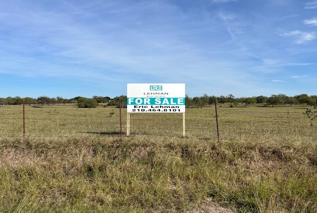 2042 Foster Road, San Antonio, TX for sale - Primary Photo - Image 2 of 2