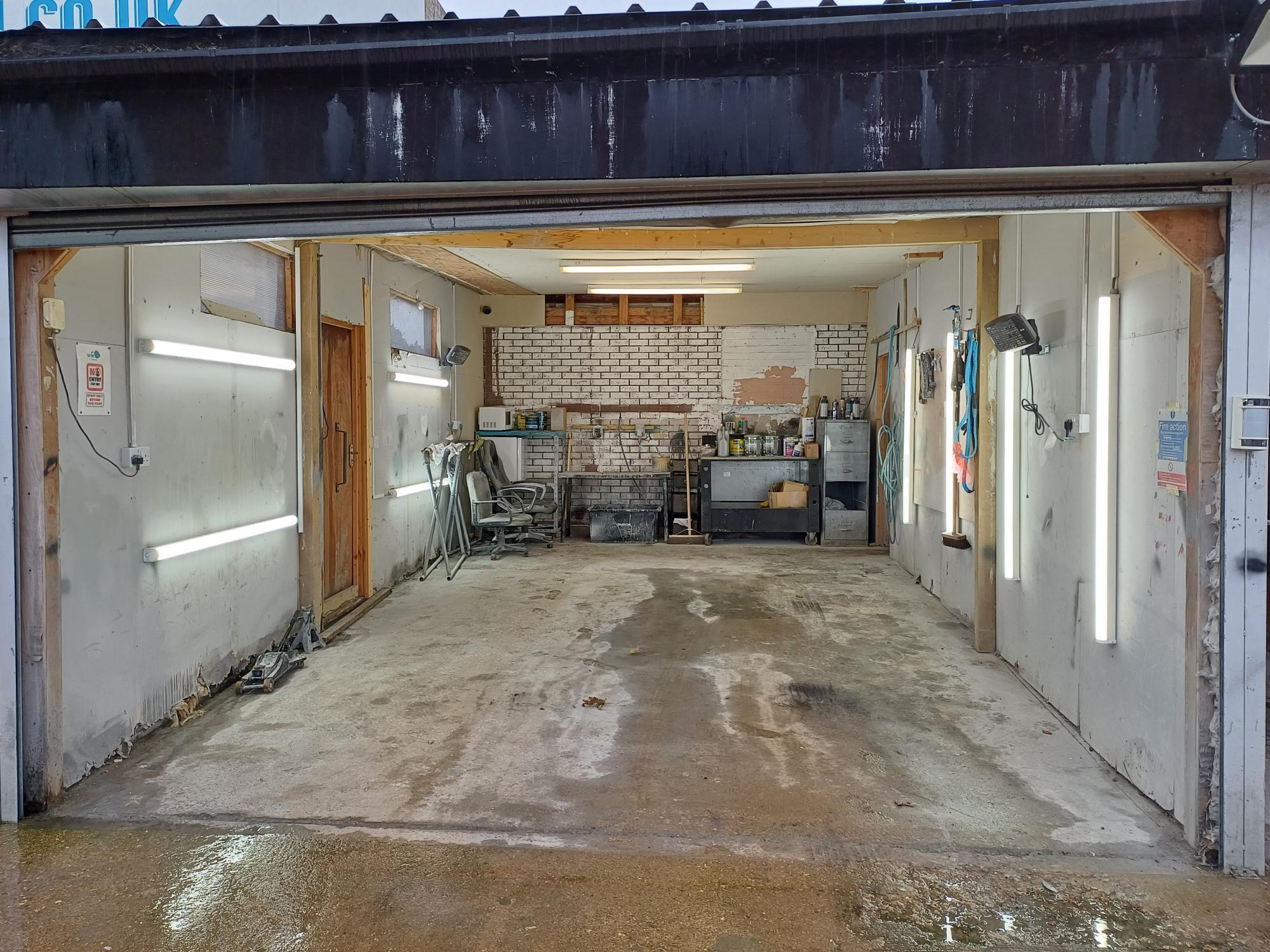 Great North Rd, Peterborough to rent Building Photo- Image 1 of 16