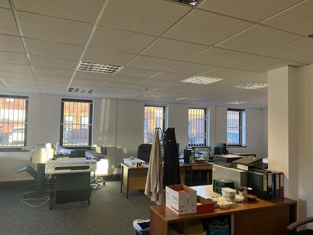 31-37 Lambourne Crescent, Cardiff, VGL CF14 5GG - Unit 32 - - Interior Photo - Image 1 of 3