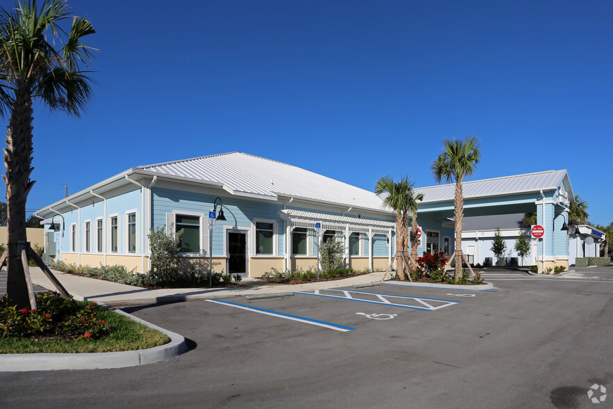 Office in Sebastian, FL for sale - Primary Photo - Image 1 of 1