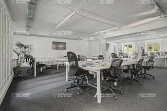 More details for 15-17 Rue Cler, Paris - Office to Rent