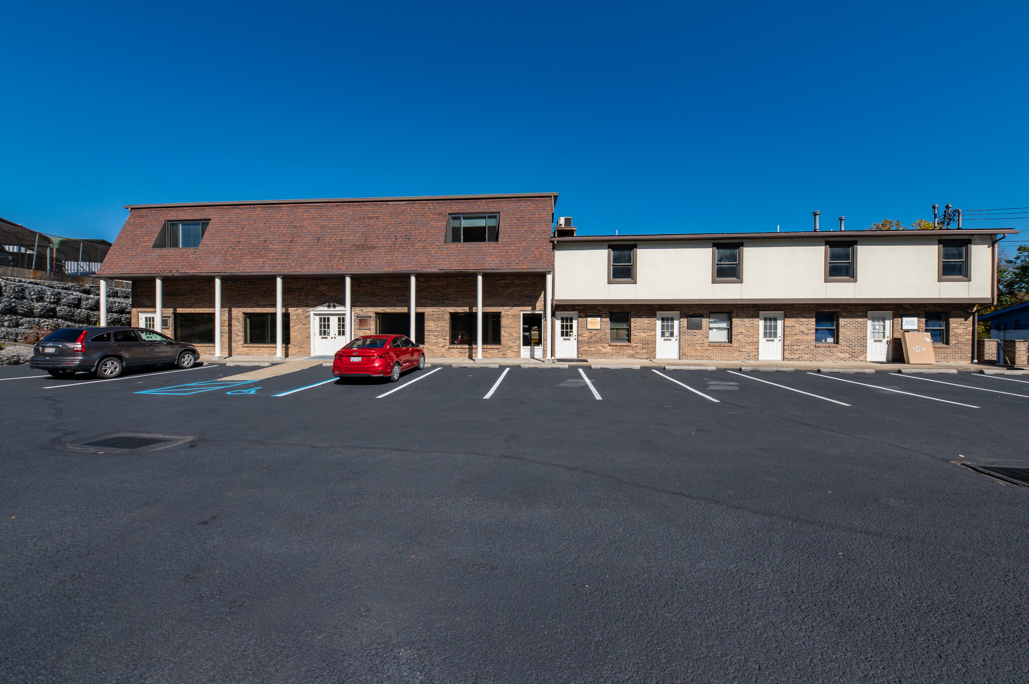 193 Greenbag Rd, Morgantown, WV for rent Building Photo- Image 1 of 8