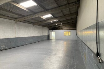 Pump Ln, Reading to rent Interior Photo- Image 1 of 3