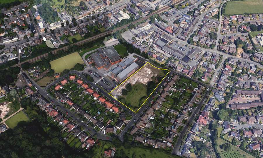 12 Queensway, Frodsham for sale - Building Photo - Image 3 of 3