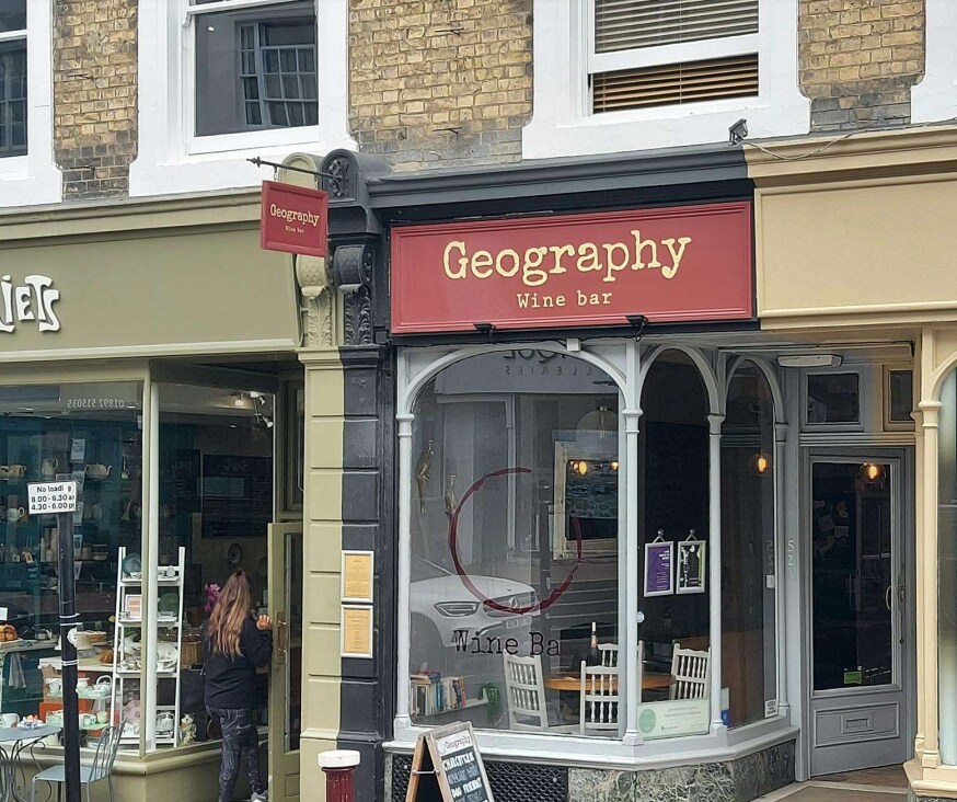 52 High St, Tunbridge Wells for sale Primary Photo- Image 1 of 1