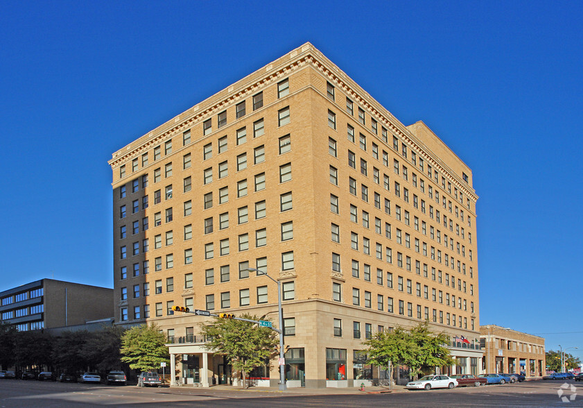 401 Pine St, Abilene, TX for sale - Primary Photo - Image 1 of 27