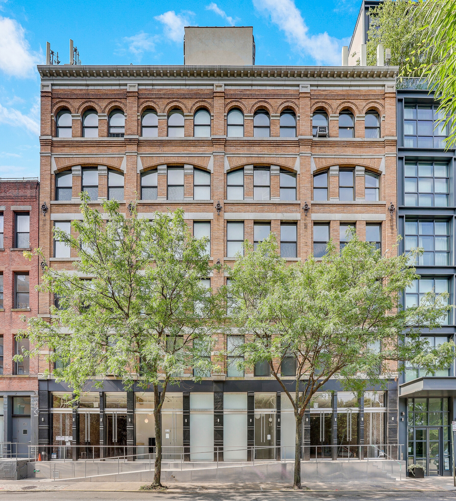 530 Canal St, New York, NY to rent Building Photo- Image 1 of 2