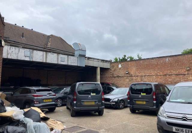 Elmgrove Rd, Harrow for sale Building Photo- Image 1 of 9