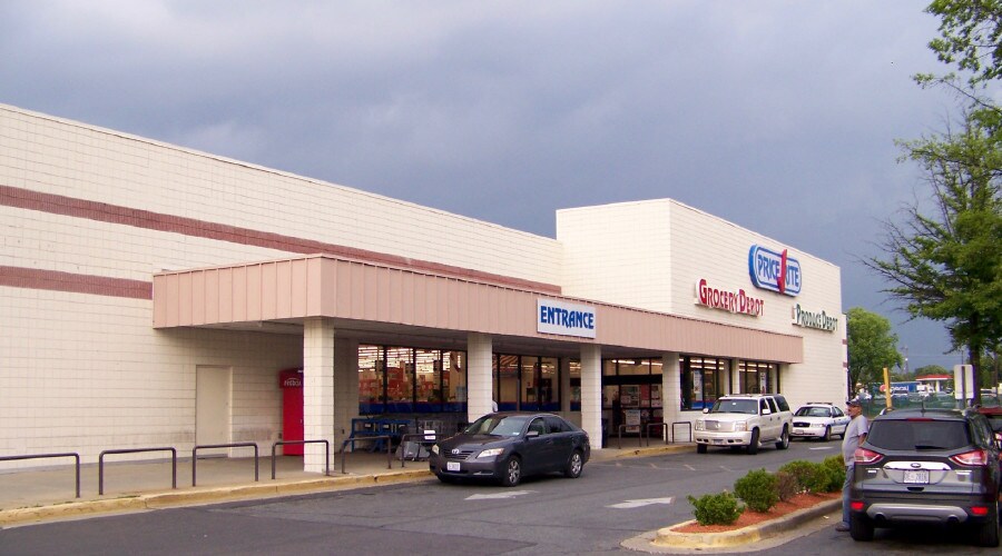 5800 Silver Hill Rd, District Heights 20747 UK