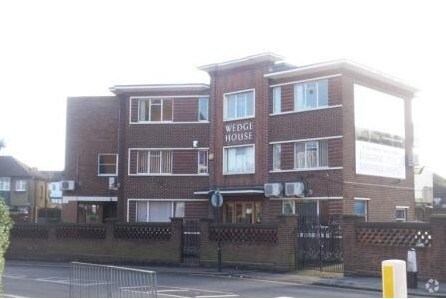 White Hart Ln, London for sale - Primary Photo - Image 1 of 1