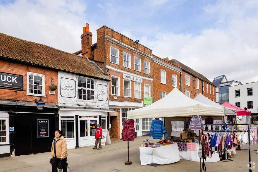 6 Market Pl, Wokingham for sale - Building Photo - Image 3 of 3