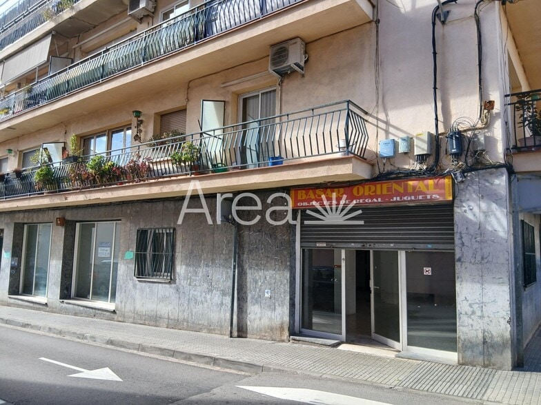 Retail in Vilassar de Mar, Barcelona to rent - Interior Photo - Image 1 of 2