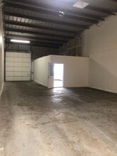 2600 Center St, Deer Park, TX to rent Building Photo- Image 1 of 4