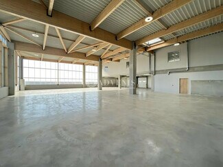 More details for Light Industrial to Rent