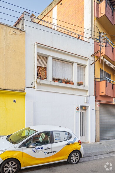 Carrer De Fatjó, 22-24, Sabadell, Barcelona for sale - Building Photo - Image 2 of 2