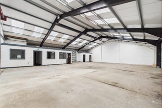 4 Carneyhaugh Industrial Estate, Newry to rent Interior Photo- Image 2 of 4