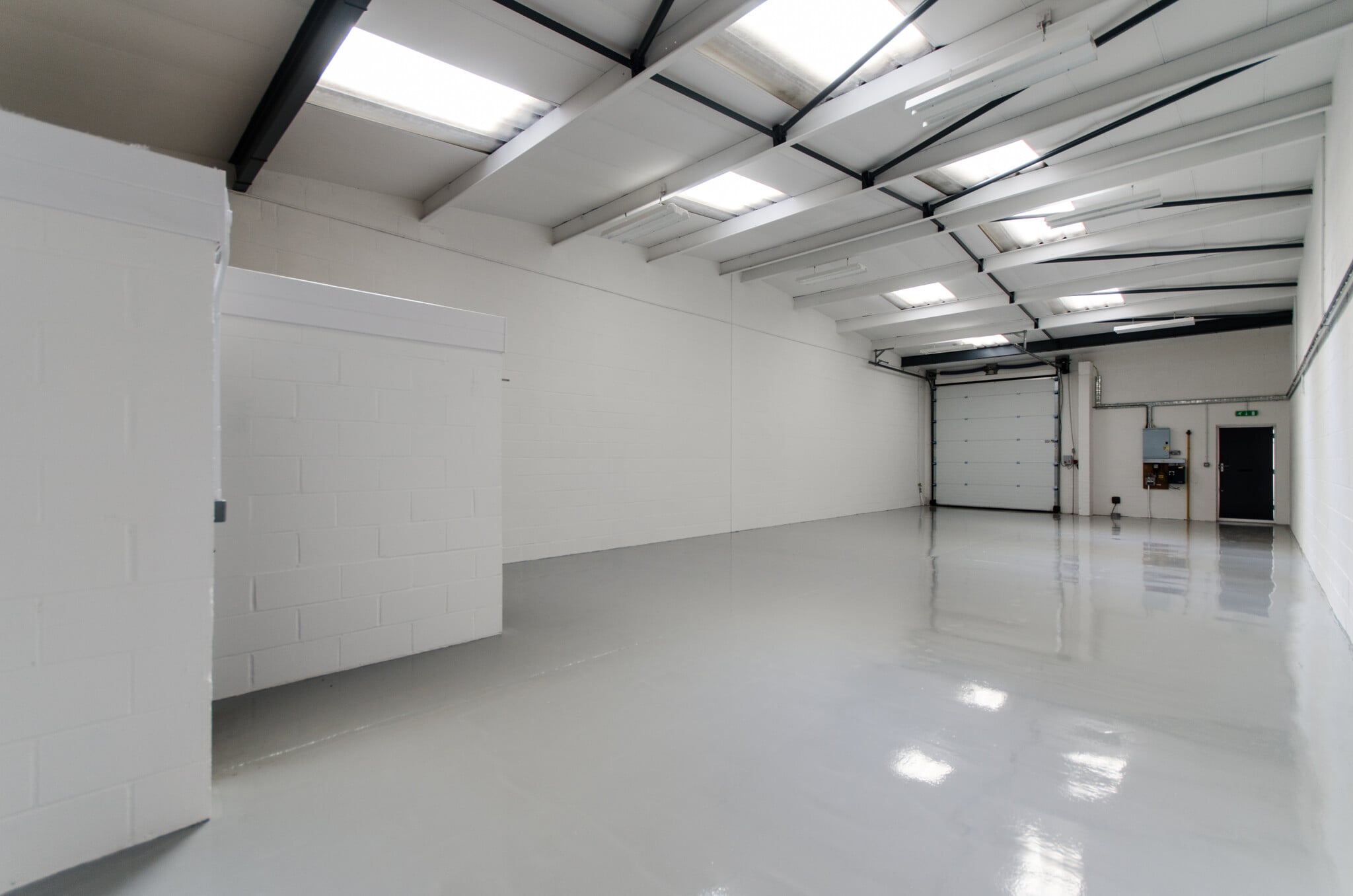 Warnford Industrial Estate, Hayes to rent Interior Photo- Image 1 of 1