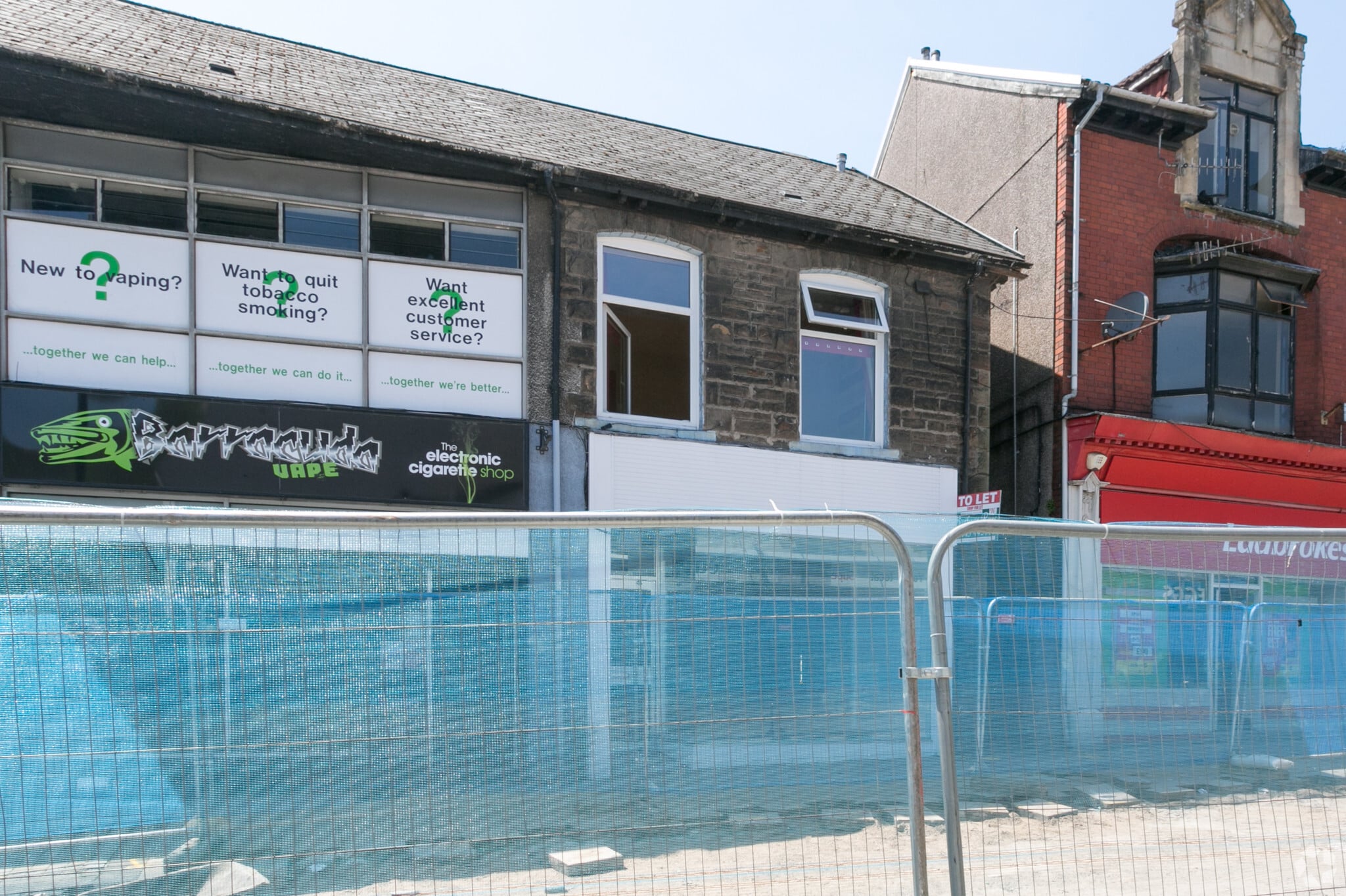 109 Dunraven St, Tonypandy to rent Primary Photo- Image 1 of 4