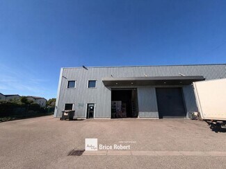 More details for Cité Berliet, Saint-Priest - Light Industrial to Rent