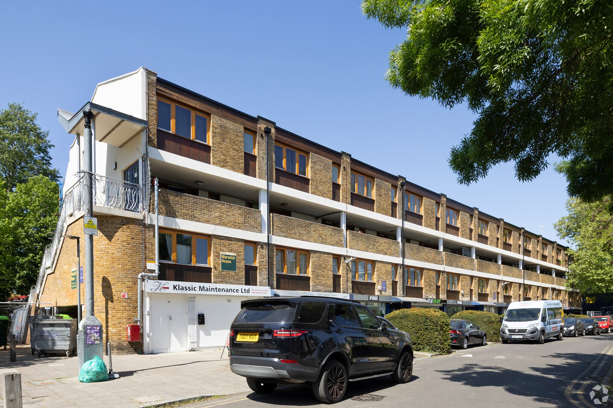 Overton Rd, London for sale Primary Photo- Image 1 of 1