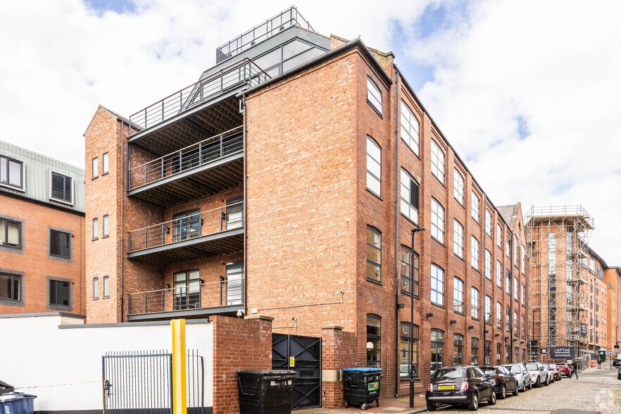 57 Melbourne St, Newcastle Upon Tyne to rent - Building Photo - Image 2 of 7