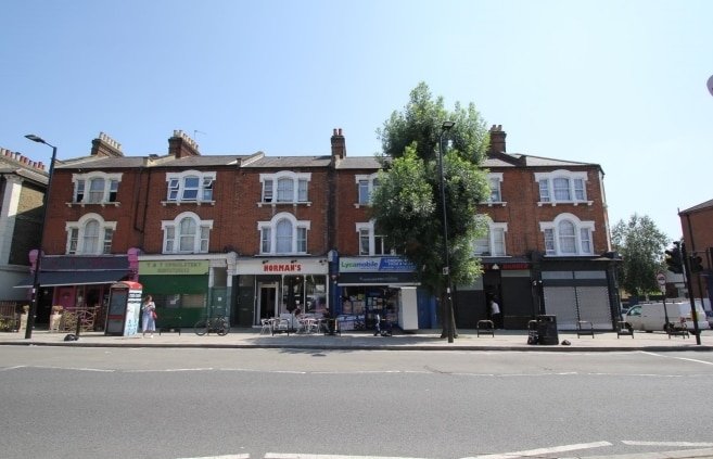 169 Junction Rd, London to rent - Building Photo - Image 2 of 4
