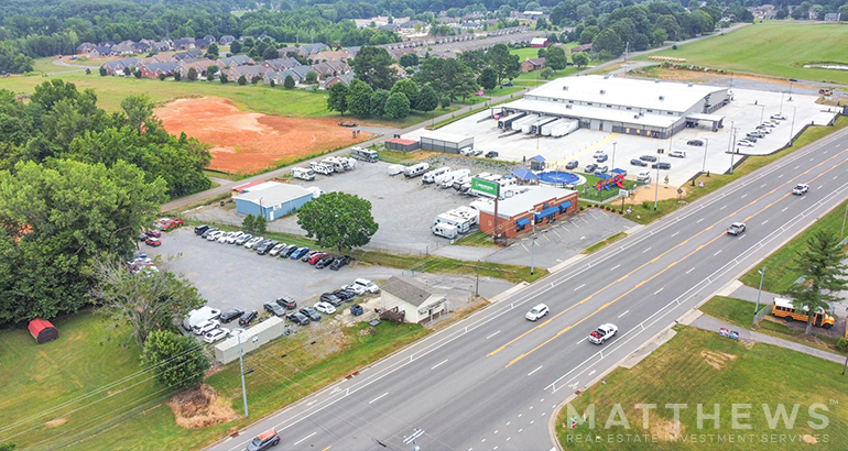 2601 Madison St, Clarksville, TN for sale - Building Photo - Image 2 of 3