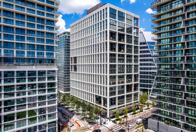 More details for 1001 Water St, Tampa, FL - Office to Rent