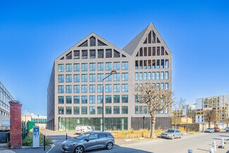 More details for Office, Retail to Rent