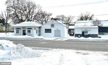 100 Parker Ave W, Dassel, MN for sale Primary Photo- Image 1 of 1