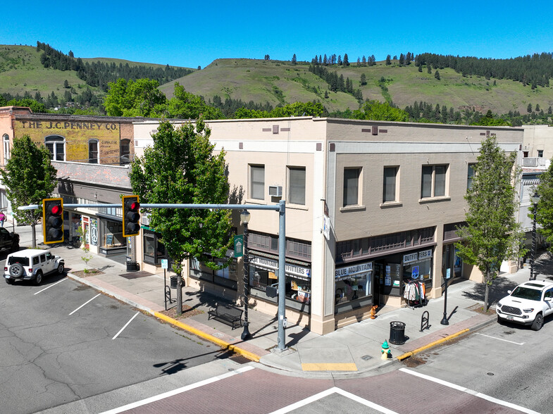 1124 Adams Ave, La Grande, OR for sale - Building Photo - Image 1 of 18