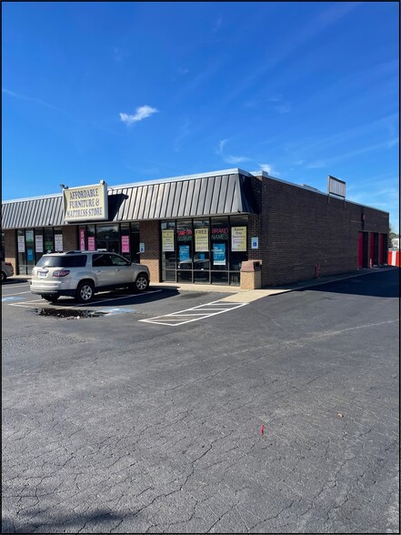 5102-5106 South Blvd, Charlotte, NC for rent - Building Photo - Image 2 of 8