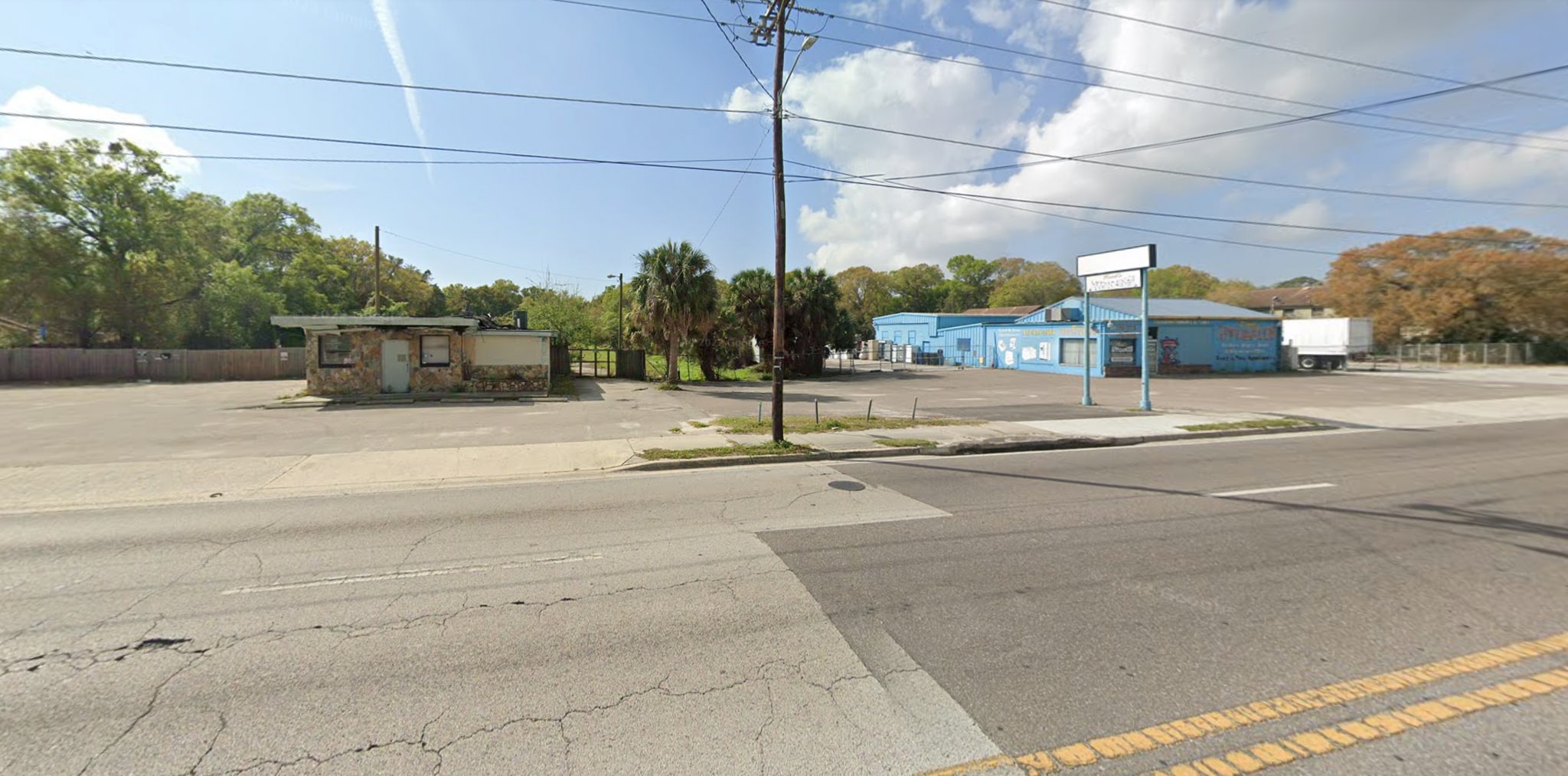 1210 W Waters Ave, Tampa, FL for sale Primary Photo- Image 1 of 1