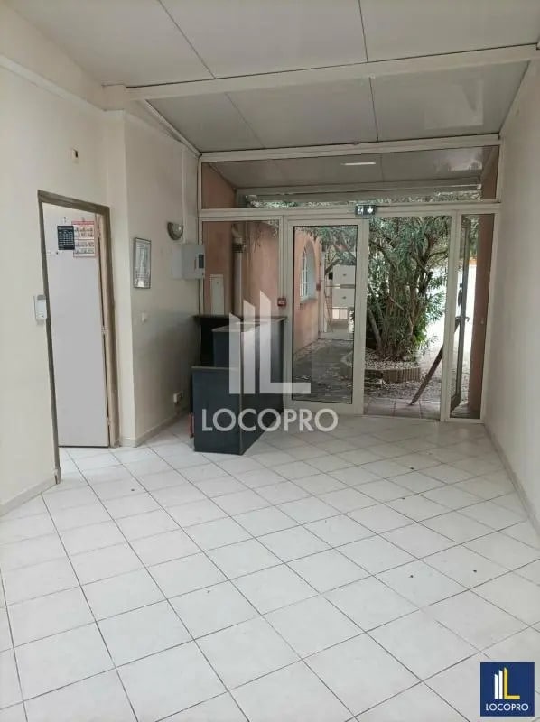 Vente Commerce 478 m² - Photo 1