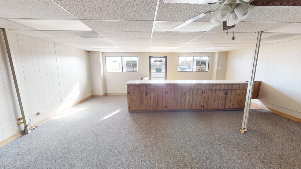 340 Robertson Blvd, Chowchilla, CA for rent - Interior Photo - Image 3 of 13