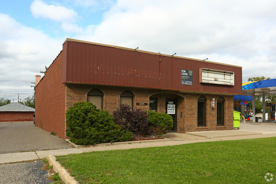 22122-22126 Ford Rd, Dearborn Heights, MI for sale - Primary Photo - Image 1 of 1