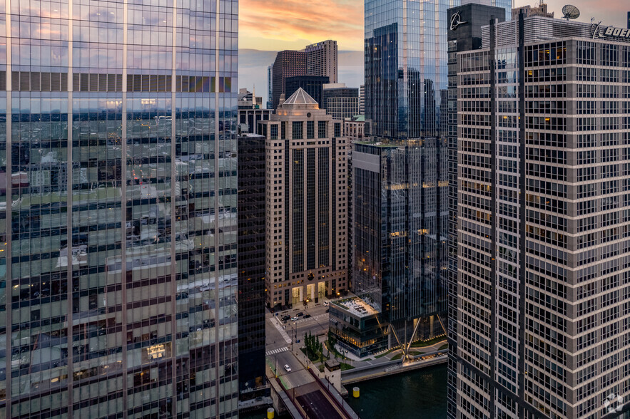 123 N Wacker Dr, Chicago, IL for rent - Aerial - Image 2 of 12