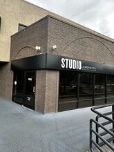 250 Steele St, Denver, CO to rent Interior Photo- Image 1 of 5