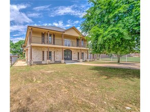 5605 S Cockrell Hill Rd, Dallas, TX for sale Primary Photo- Image 1 of 1