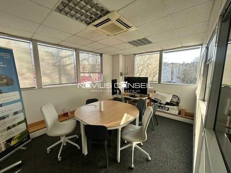 Office in Toulouse to rent - Interior Photo - Image 2 of 7