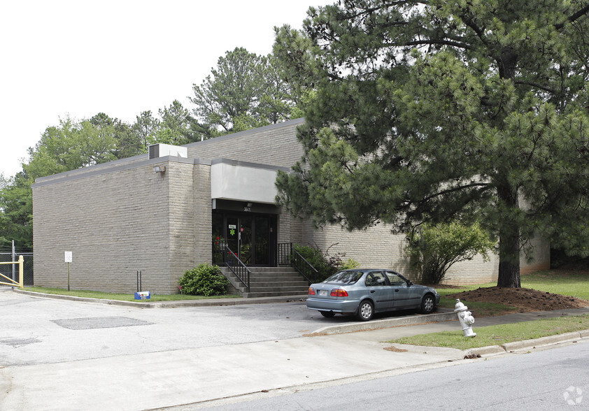 3641 Zip Industrial Blvd SE, Atlanta, GA for sale - Building Photo - Image 1 of 1