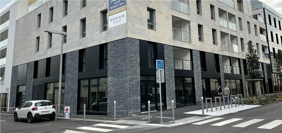 Vente Commerce 512 m² - Photo 1