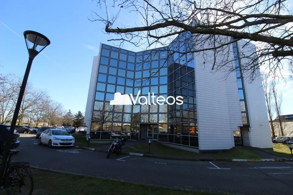 2 Ter Rue Marcel Doret, Blagnac to rent Primary Photo- Image 1 of 13