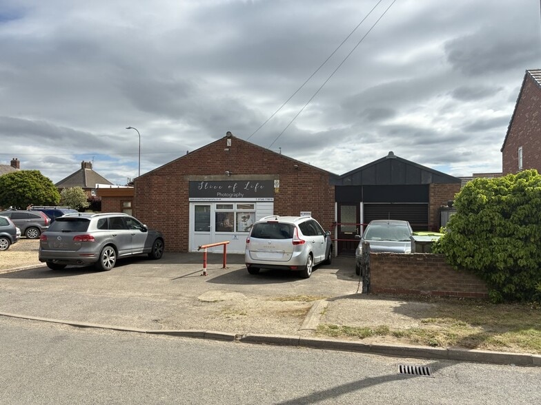 269-275 High Rd, Whaplode for sale - Building Photo - Image 3 of 6